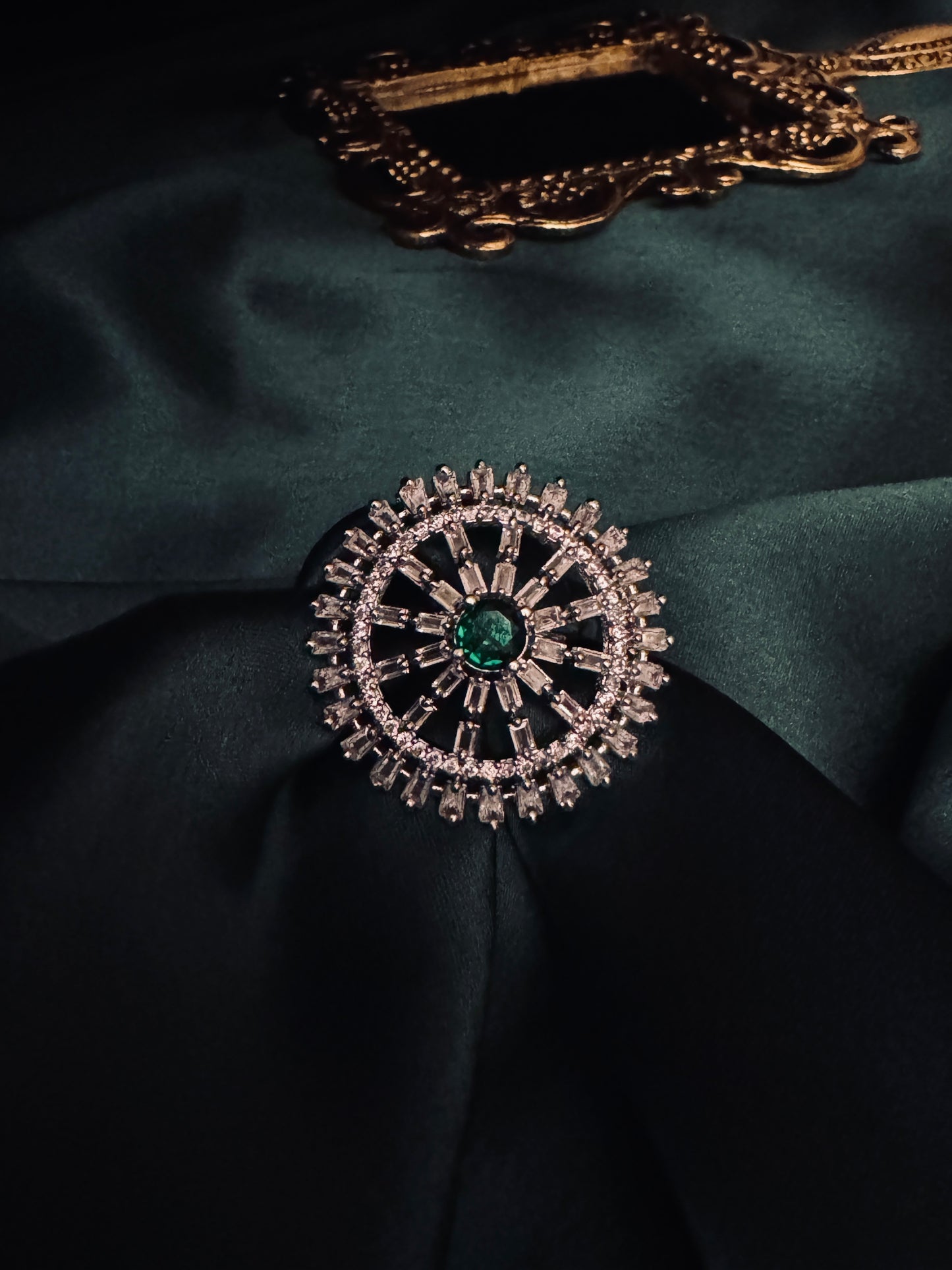 EmeraldKiss Ring
