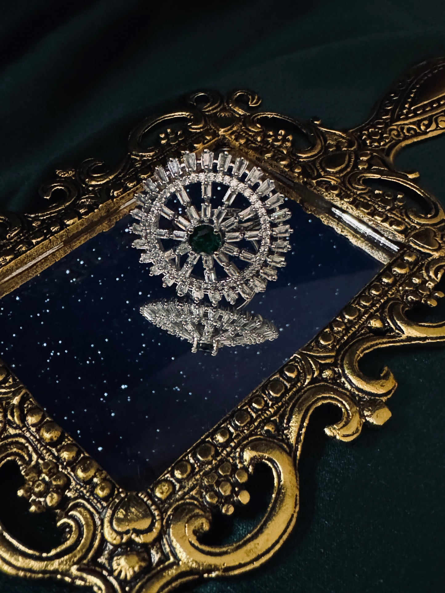 EmeraldKiss Ring