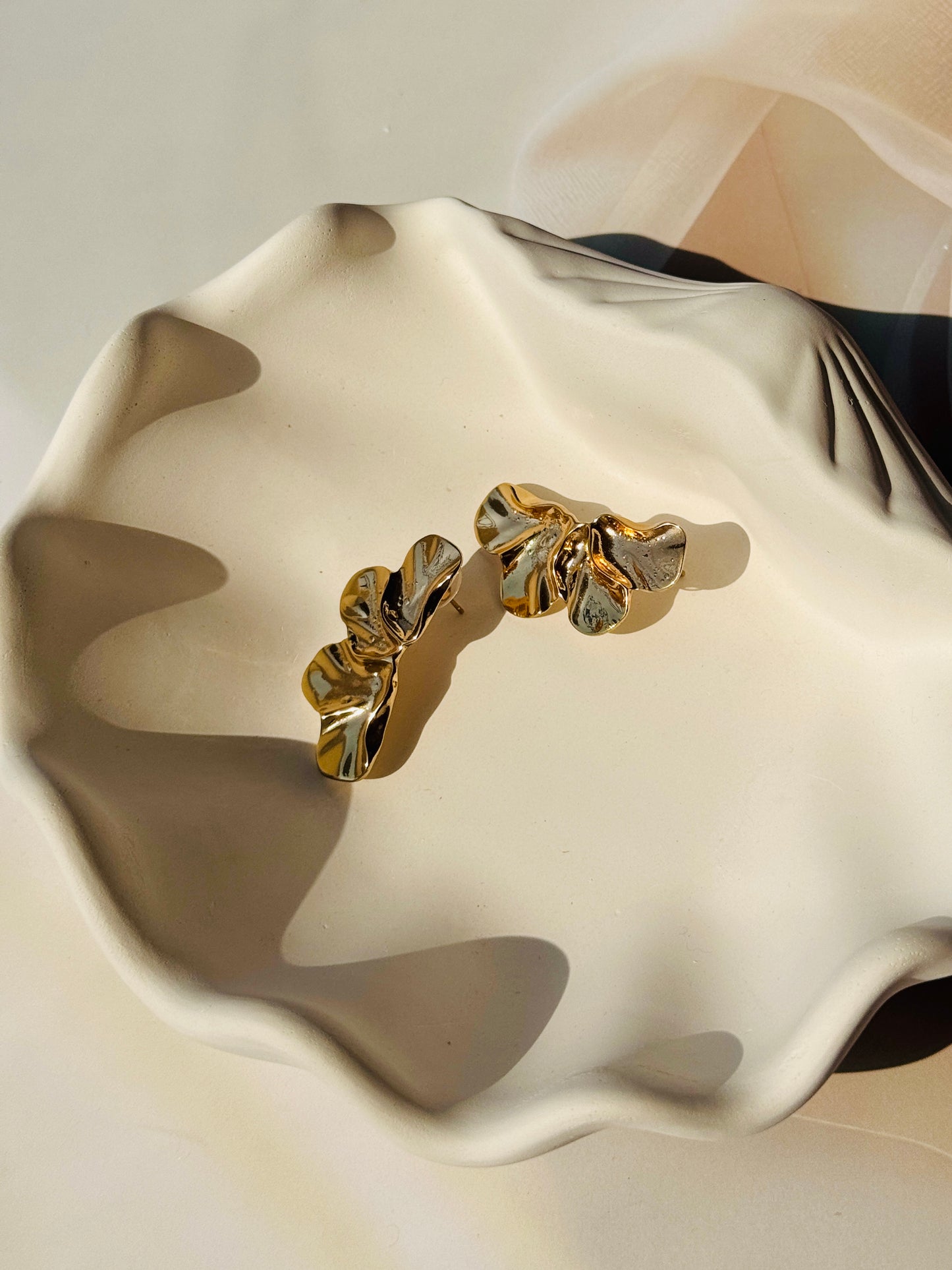 HoneyPetal Earring