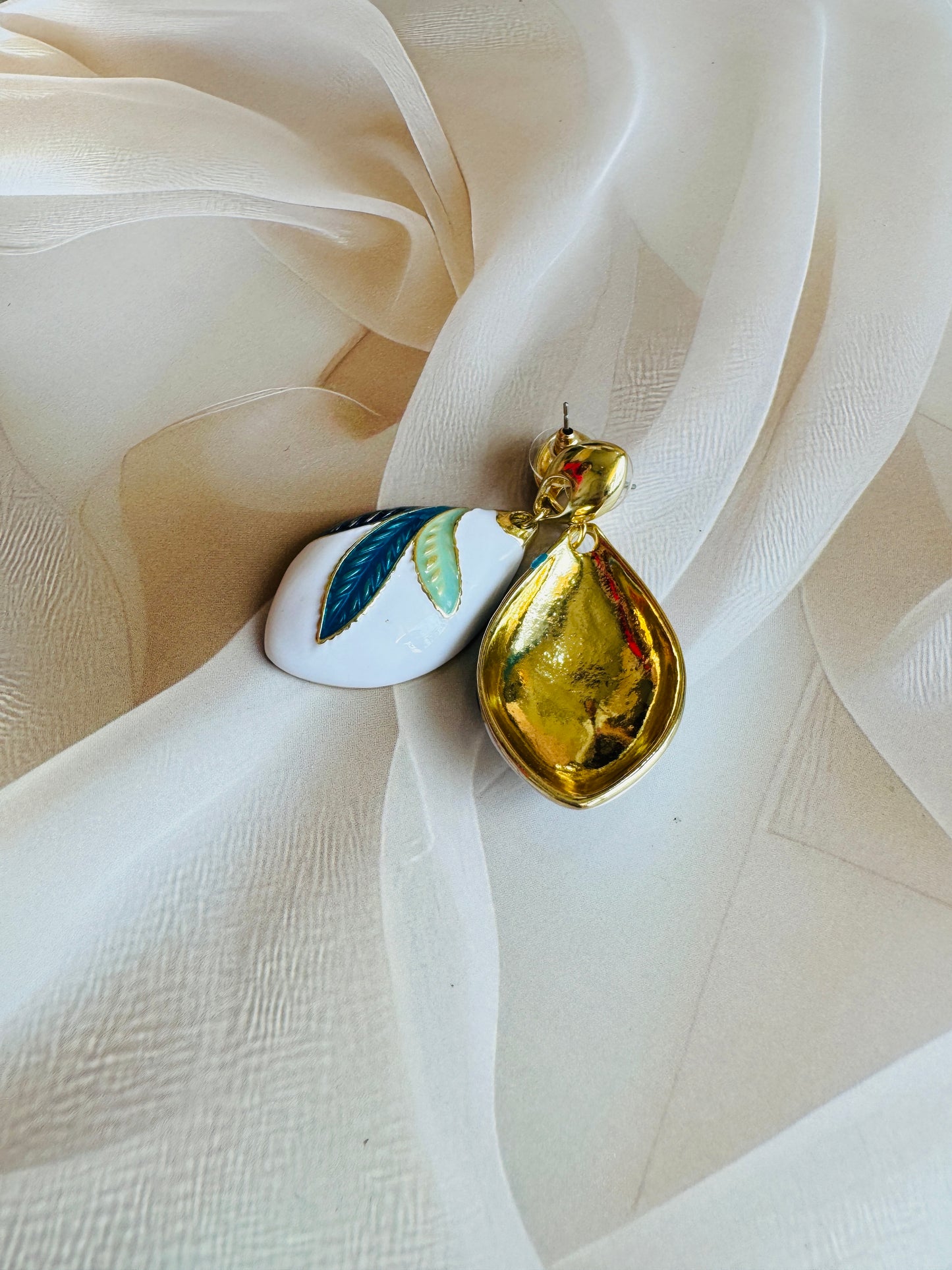 Leafy Drop Earring