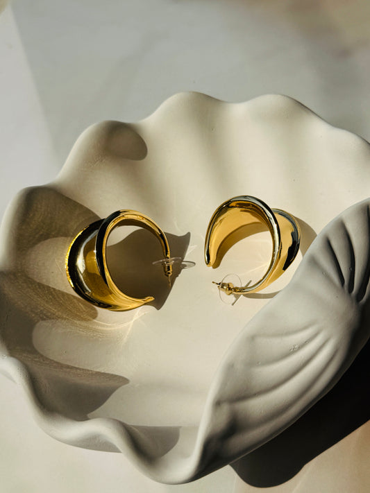 Grand Loop Earring